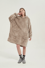 Load image into Gallery viewer, Double-pocket fleece hoodie(brown)