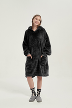 Load image into Gallery viewer, Double-pocket fleece hoodie(black)