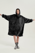 Load image into Gallery viewer, Double-pocket fleece hoodie(black)