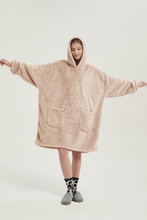 Load image into Gallery viewer, Double-pocket fleece hoodie（apricot）

