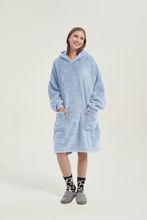 Load image into Gallery viewer, Double-pocket fleece hoodie（light blue）
