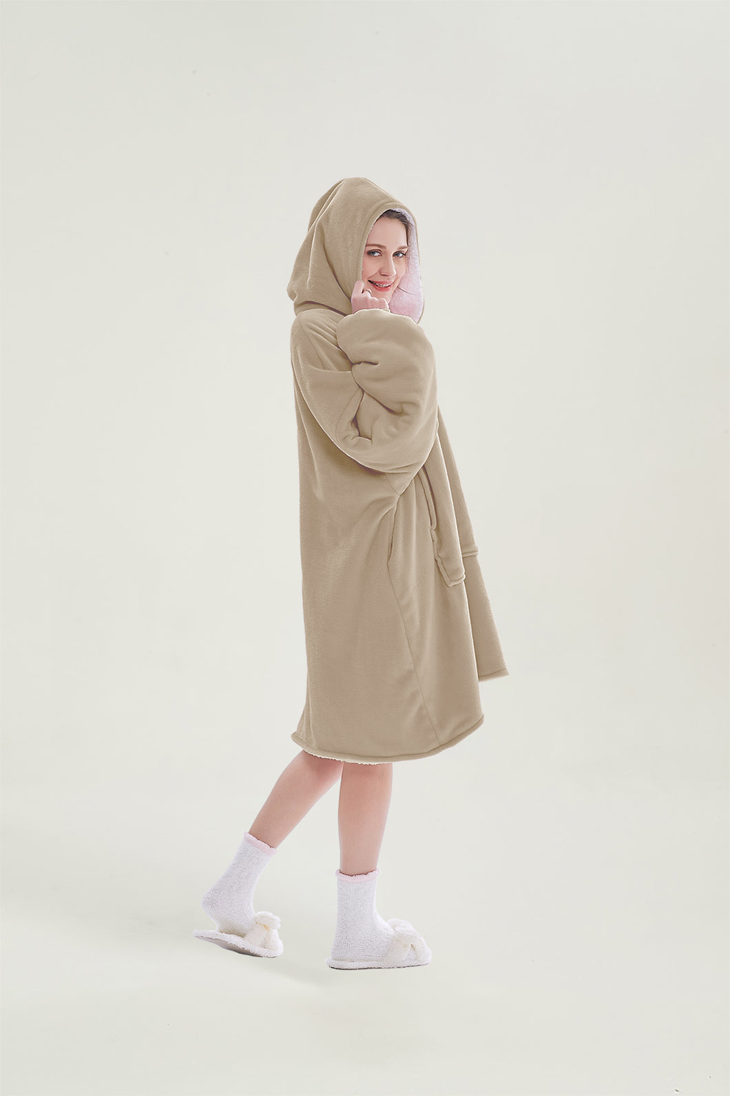 Oversized hoodie（light coffee）