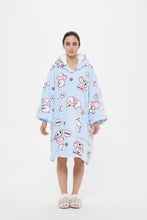 Load image into Gallery viewer, Oversized hoodie (elephant)
