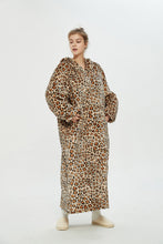 Load image into Gallery viewer, Oversized extra long hoodie（leopard）
