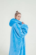 Load image into Gallery viewer, Oversized hoodie (Light blue)
